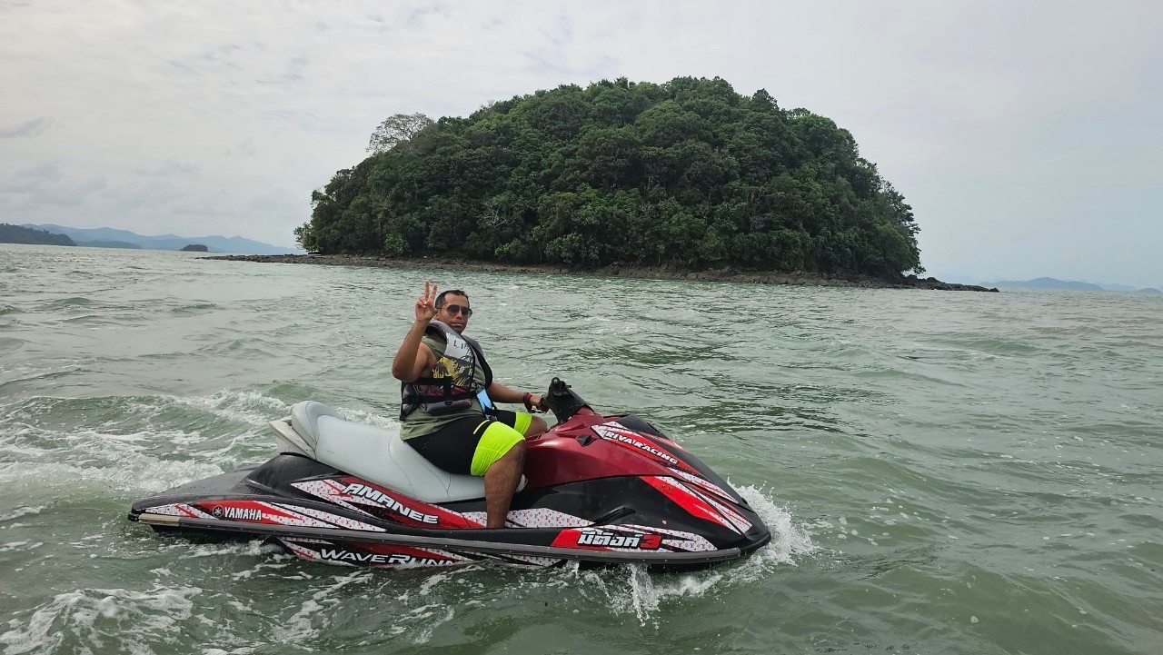JET SKI TOUR 4 HOURS 6 ISLANDS 