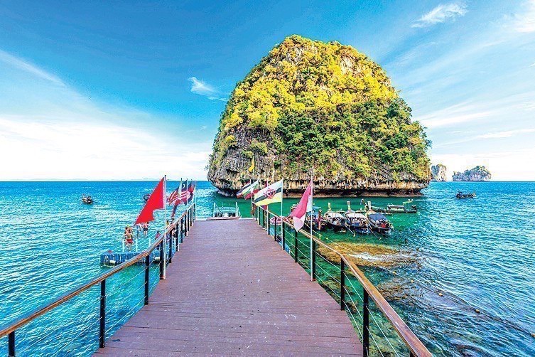 Phi Phi + Maya bay + Khai Islands By Speedboat PREMIUM SERVICE