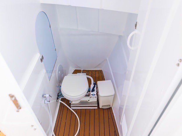 Phi Phi + Maya bay + Bamboo Island by Luxury Speed Catamaran Boat Premium Service (Maximum 30 Pax) 