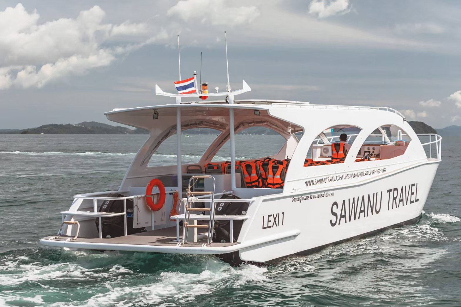 Phi Phi + Maya bay + Khai Island by Speed Catamaran PREMIUM SERVICE