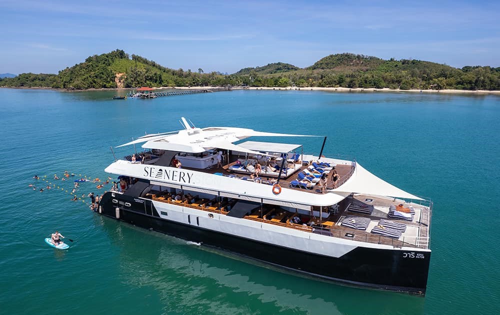 ๋Jamesbond island Luxury catamaran by SEANERY