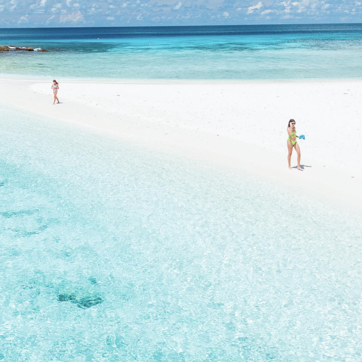Raya Noi + Raya + Maiton Island available only Sunday Tuesday and Thursday