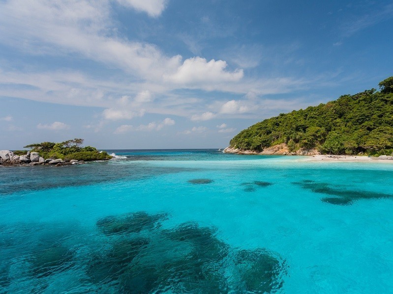 Raya Noi + Raya + Maiton Island available only Sunday Tuesday and Thursday