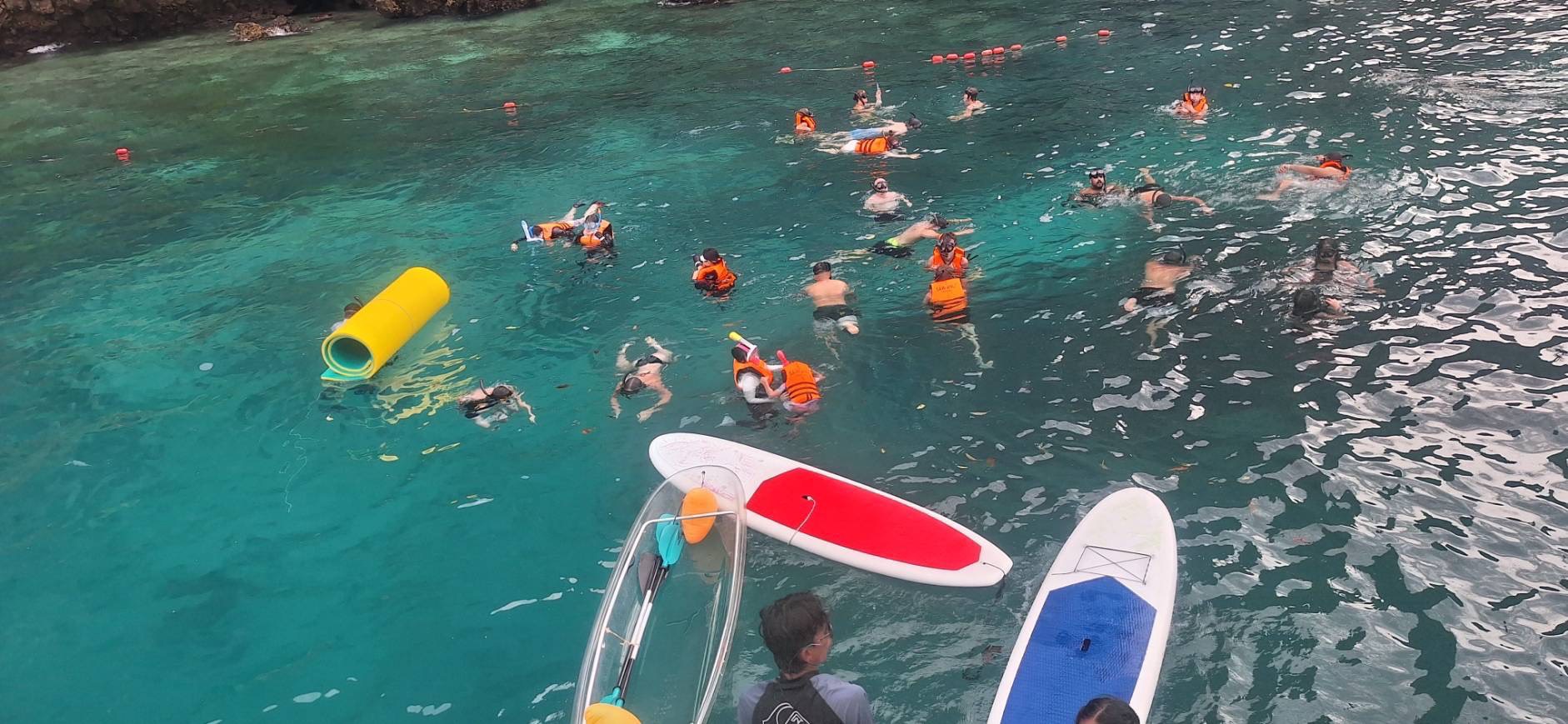 Phi Phi + Maya bay + Khai Island by Speed Catamaran PREMIUM SERVICE