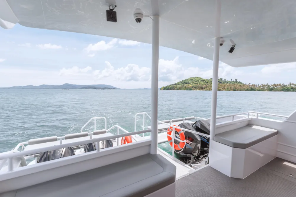 Phi Phi + Maya bay + Bamboo Island by Speed Catamaran