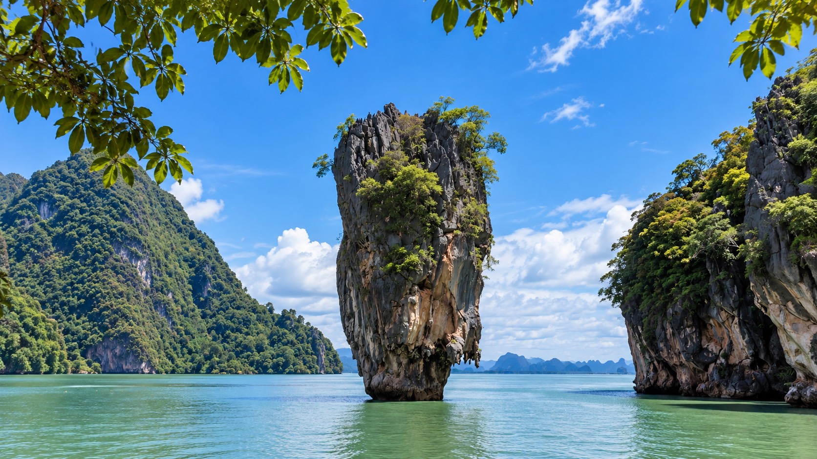 Jamesbond island By PREMIUM Speed Catamaran 