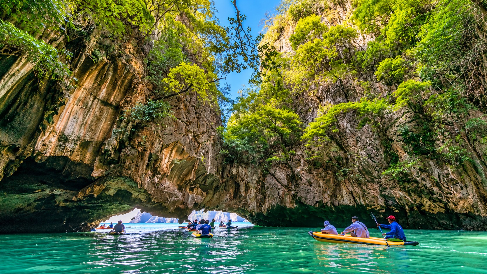 Jamesbond island by Speed Catamaran PREMIUM SERVICE