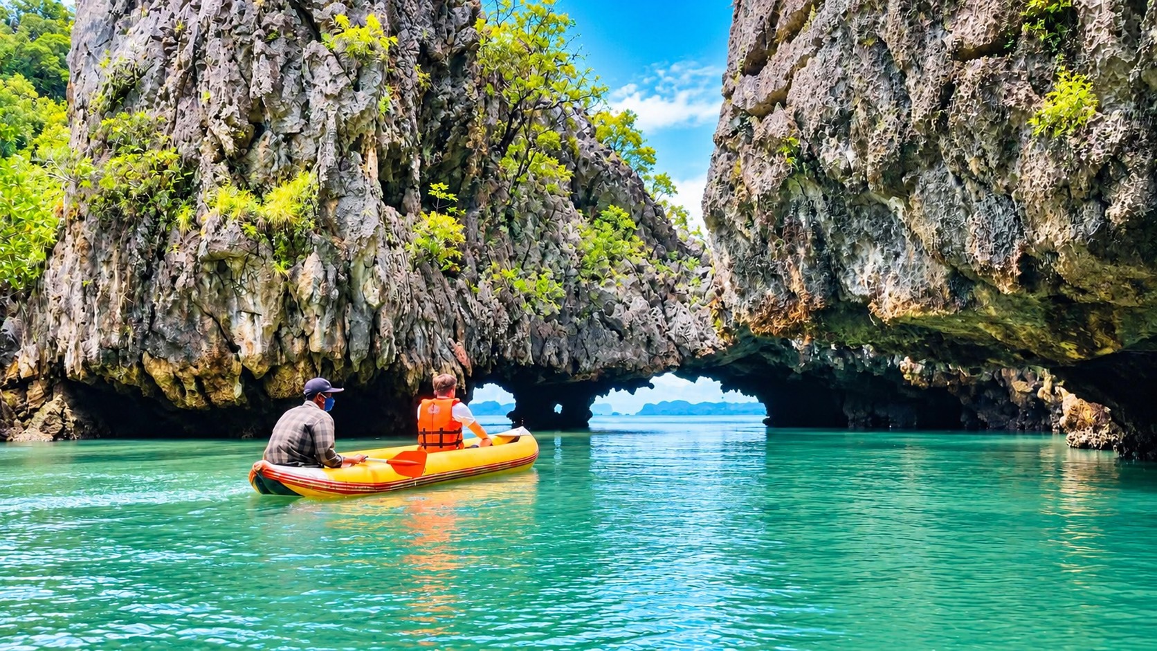 Jamesbond Island by Speedboat PREMIUM SERVICE