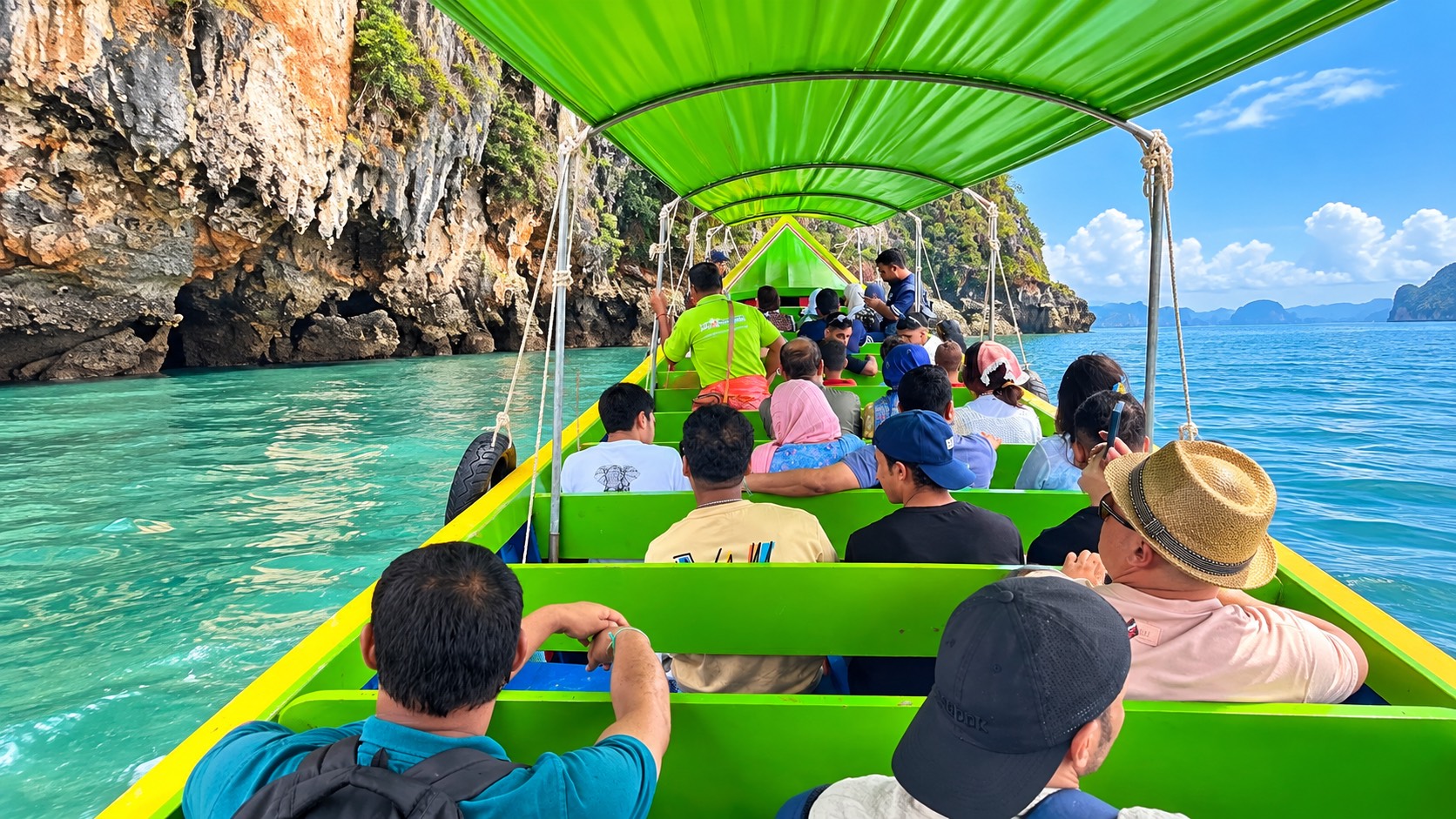 Jamesbond islands by Big boat STANDARD TOUR