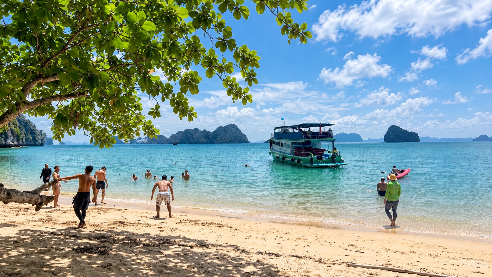 Jamesbond islands by Big boat STANDARD TOUR
